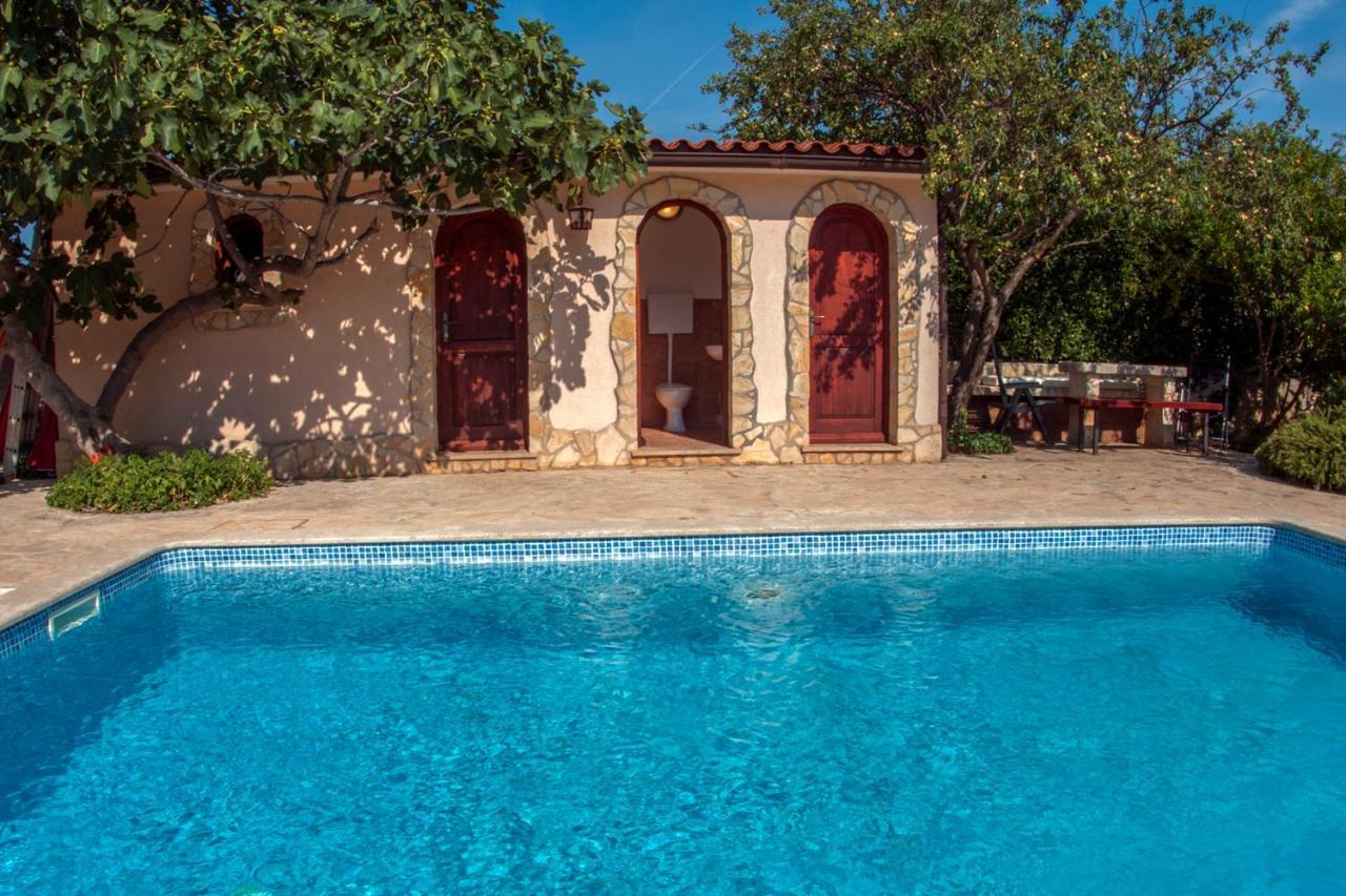 House /Villa Maja Ližnjan Eksteriør billede
