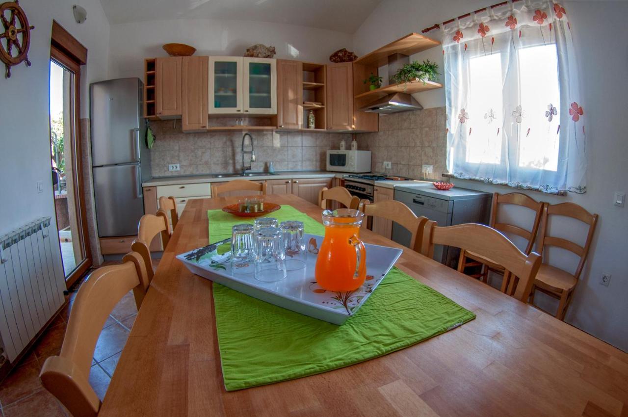 House /Villa Maja Ližnjan Eksteriør billede